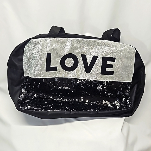 Pink Victoria’s Secret Duffle Bag With Sequions - Picture 1 of 3